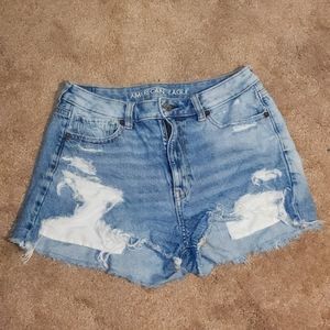 American Eagle mom shorts